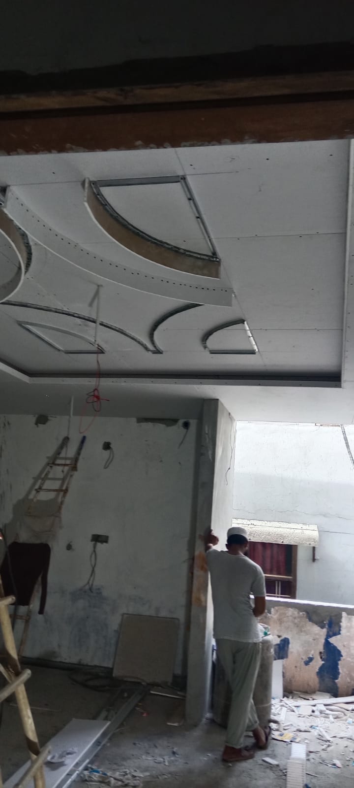 Gypsum ceiling installation work